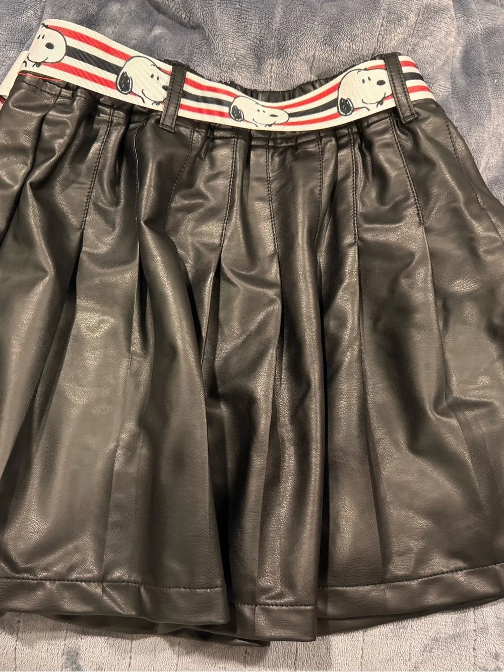 Justice Brand Peanuts Black Faux Leather Pleated Skort - size girls 12-14